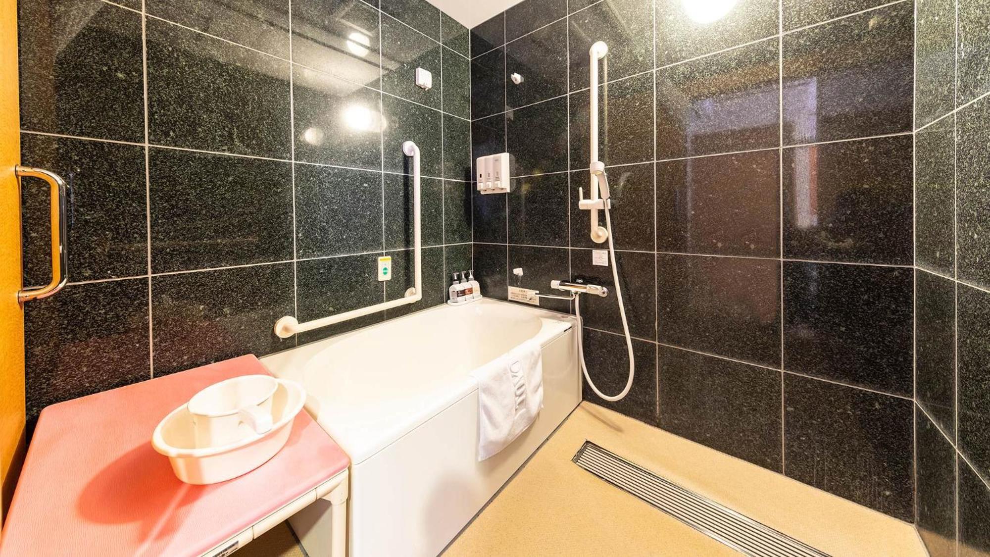 Toyoko Inn Chiba Minato Ekimae Стая снимка